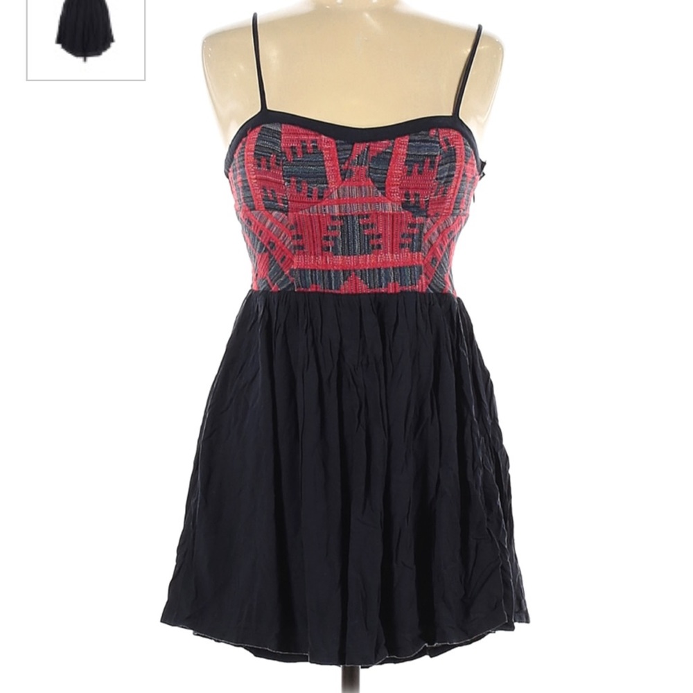 Urban Outfitters - Staring at Stars - red & black dress